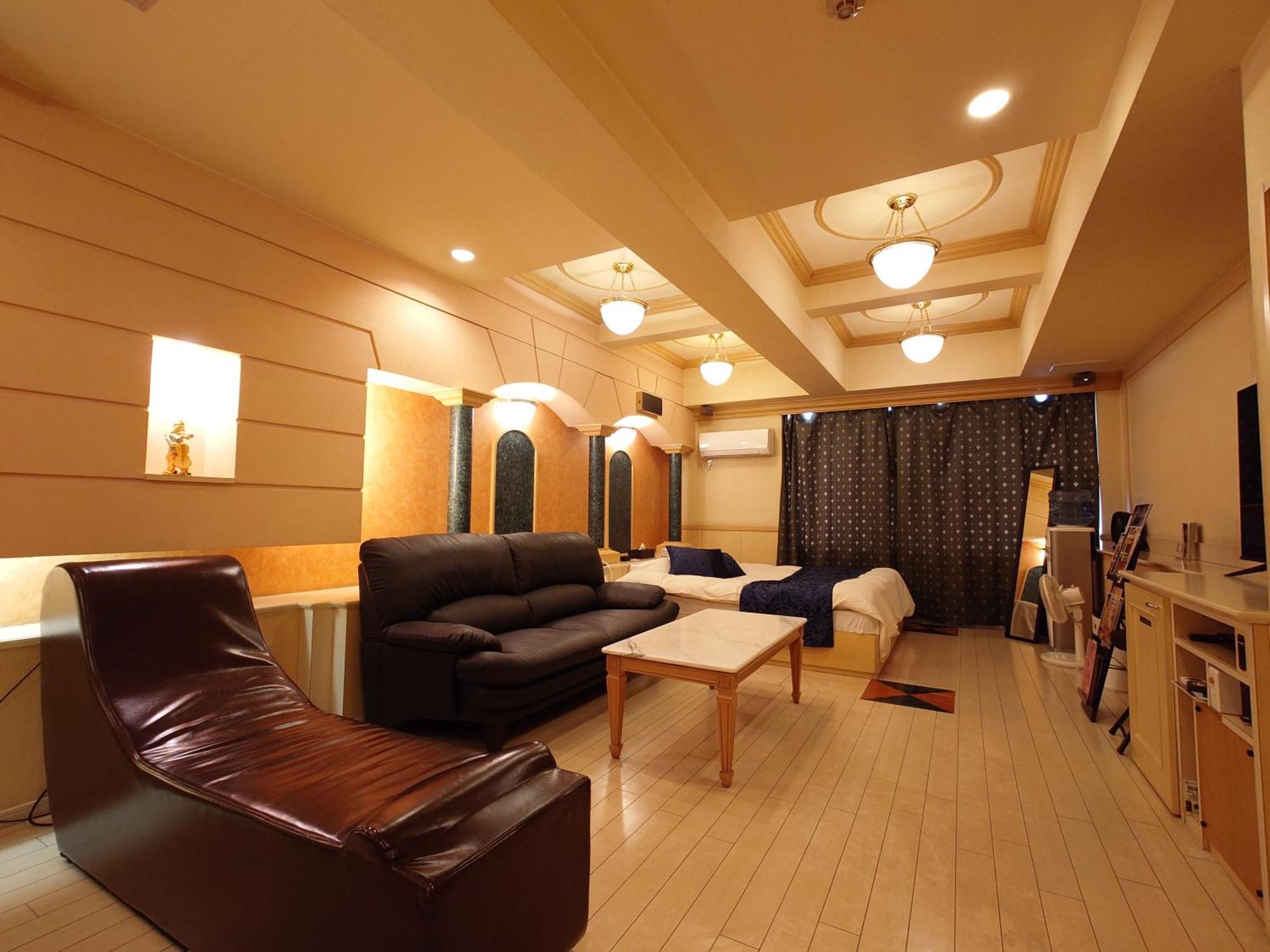 ホテル カーシュ Cache 男塾ホテルグループ (Adults Only) Himeji Exterior foto